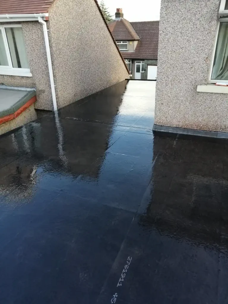 Builders & Roofers